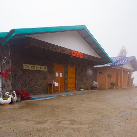Oyo 90043 Jasni Rijan Resort Ранау Екстер'єр фото