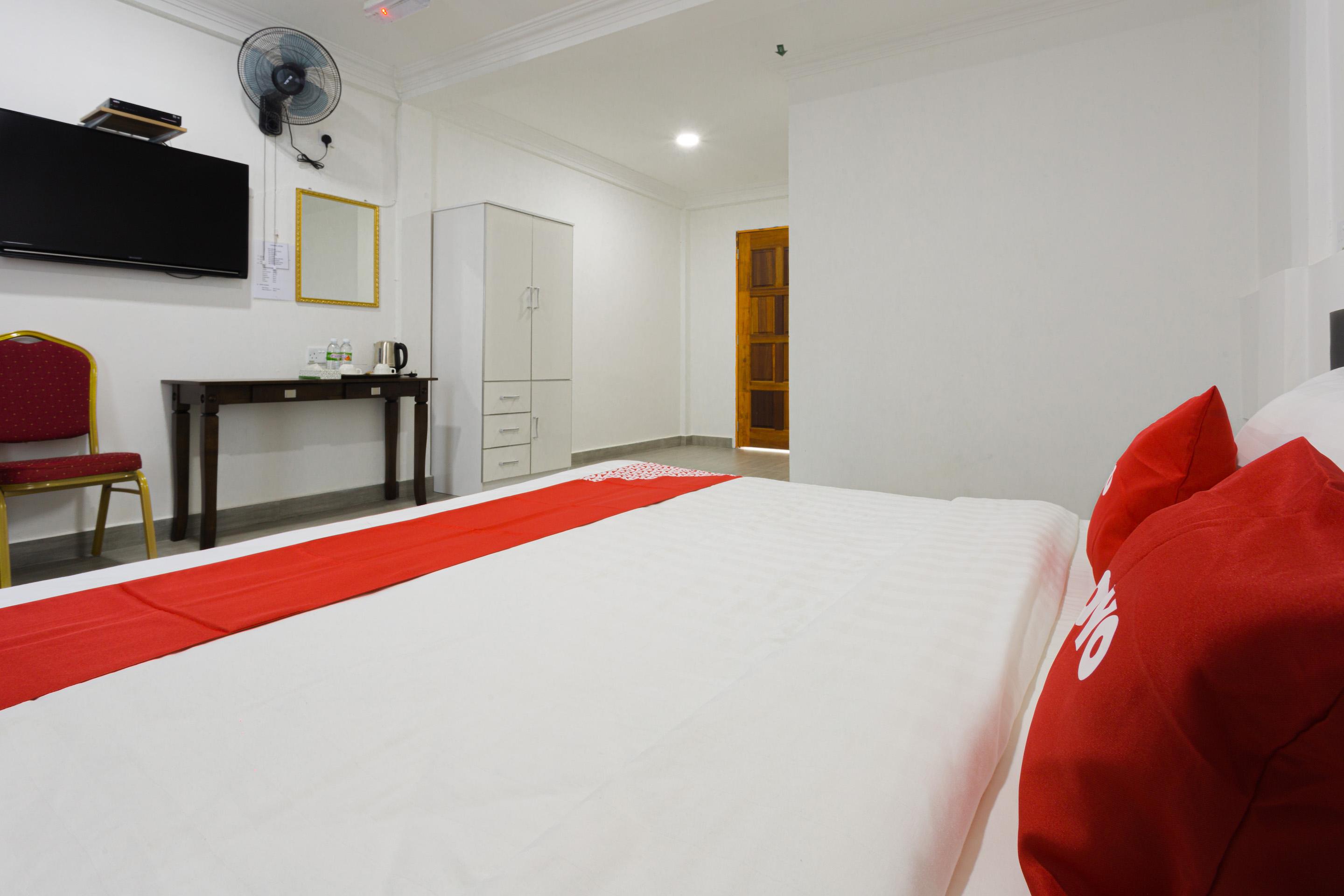 Oyo 90043 Jasni Rijan Resort Ранау Екстер'єр фото